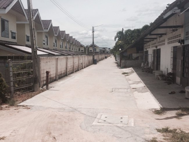 ขายบ้าน บ้านเดี่ยวราคาถูกพร้อมที่ดิน200ตรว.-บ้านบึงชลบุรี
